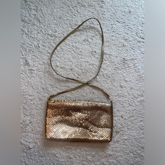 Gold crossbody bag - Picture 2 of 6